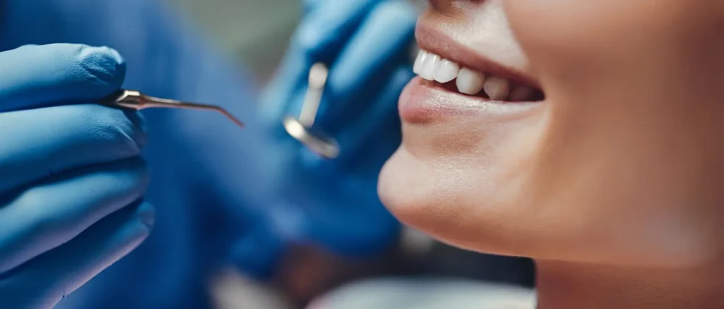 Reconstruction de la papille interdentaire